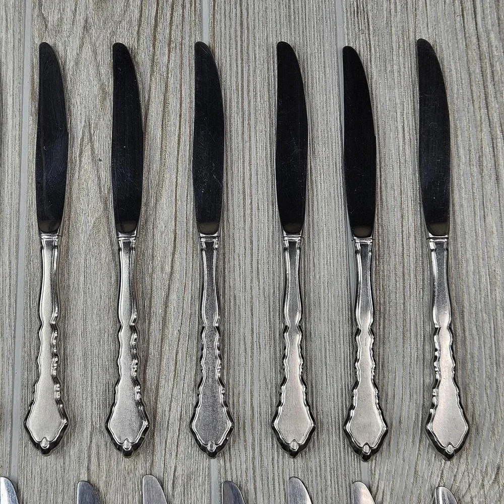 Oneida satinique flatware
